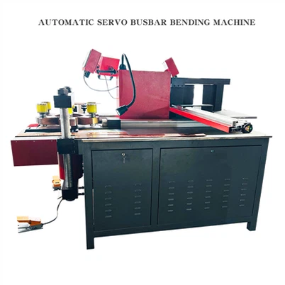 Automatický prístroj na ohýbanie prípojkov